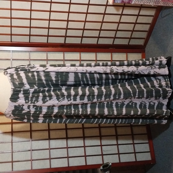 #264  Relaxed Raga Pants - Picture 9 of 12